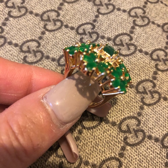 Green Emerald color ring size 6.5 - Picture 3 of 3
